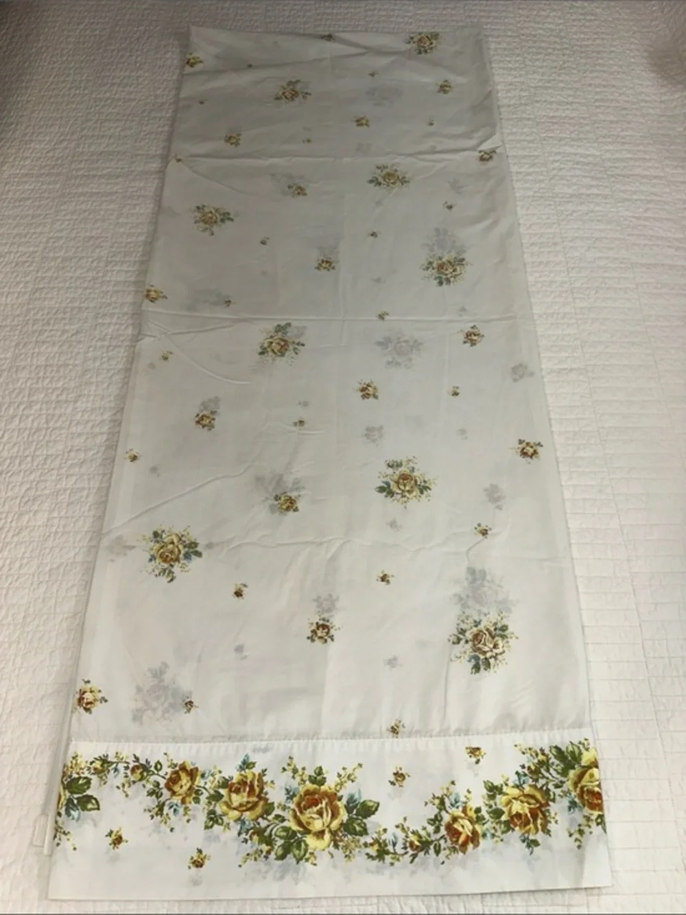 Wondercale by Springmaid Double Flat Sheet Floral Cotton Cream Yellow Rose Print